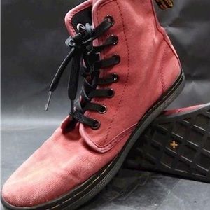 Doc Martens 7 Dr Martens high top shoes sneakers
